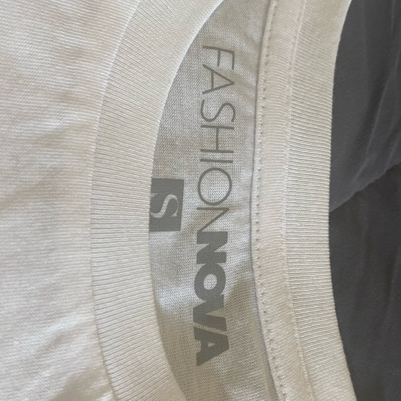 💘Aries Baby💘 Astrology Sign baby tee! NWT size Small - Picture 8 of 11